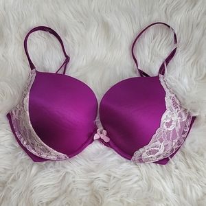34DD Victoria's Secret Very Sexy push up bra